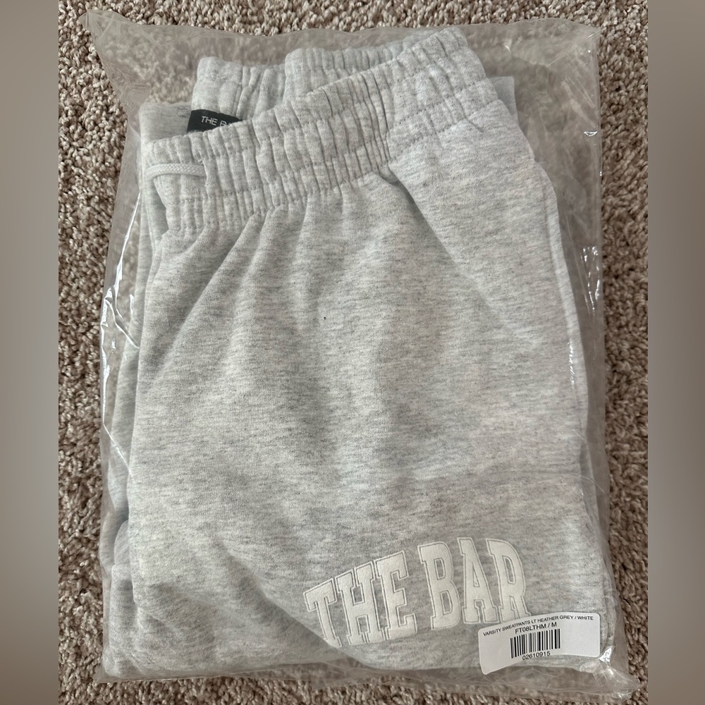 NWT The Bar sweatpants
